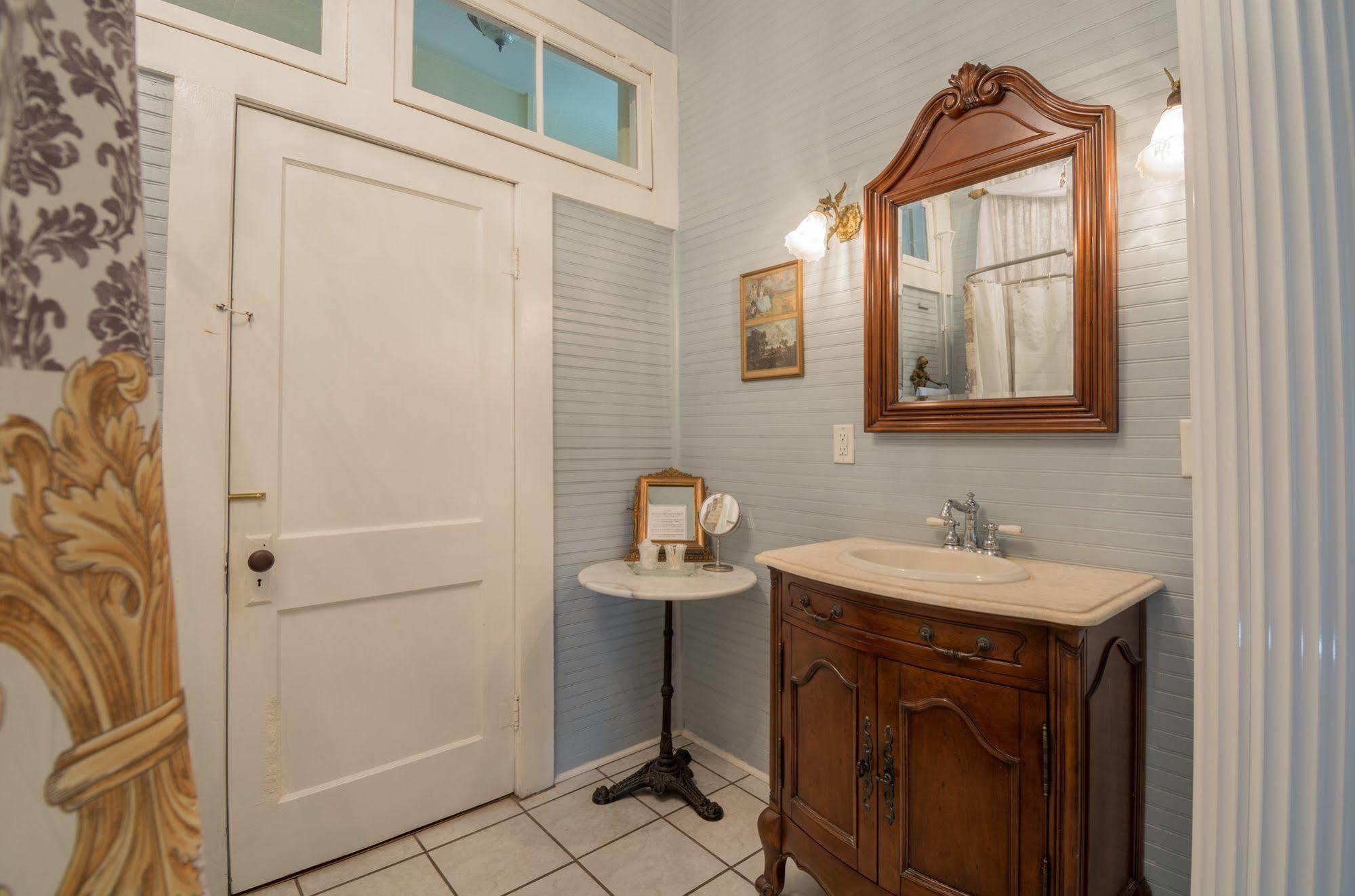 Bisland House Bed And Breakfast Натчез Экстерьер фото