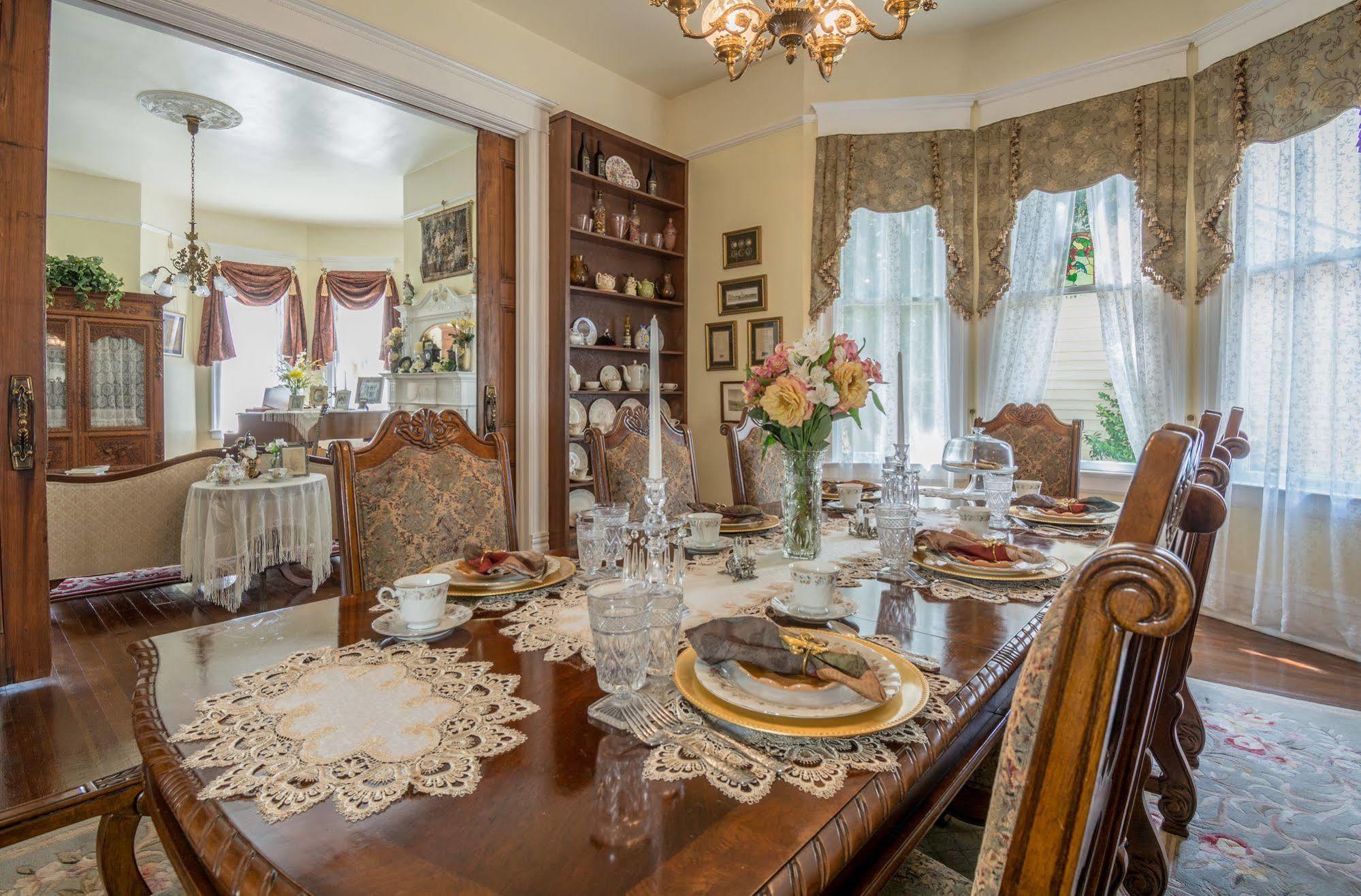 Bisland House Bed And Breakfast Натчез Экстерьер фото