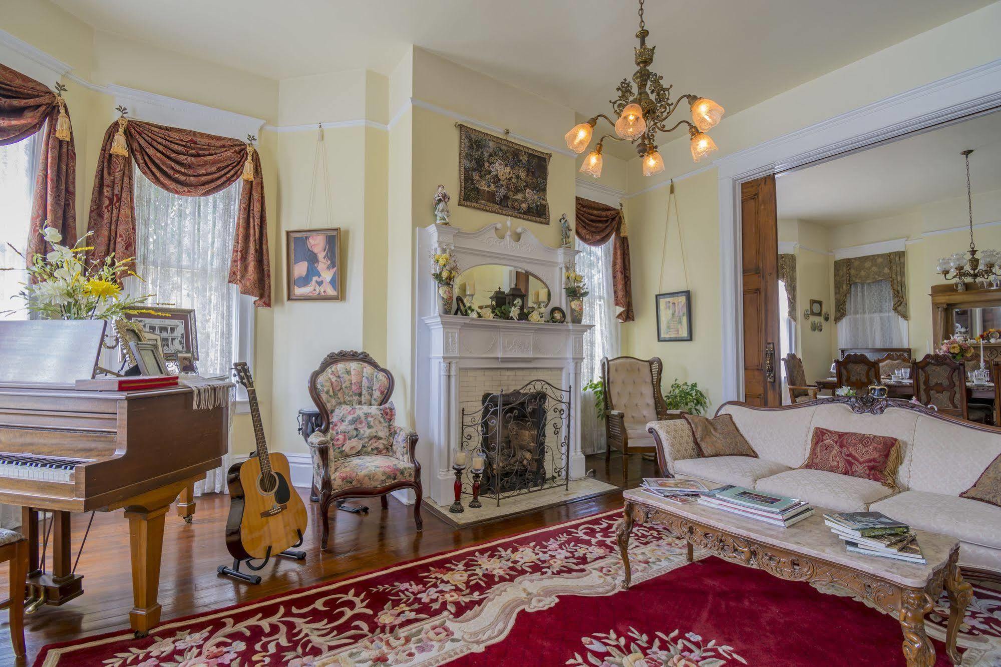 Bisland House Bed And Breakfast Натчез Экстерьер фото